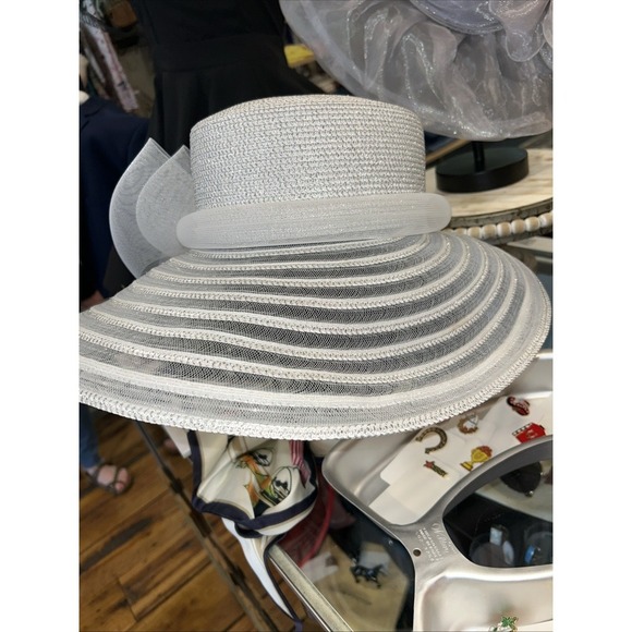 Fine Millinery By August Women\'s Derby Church Hat Gray Silver Wide Band Sparkle main image 4